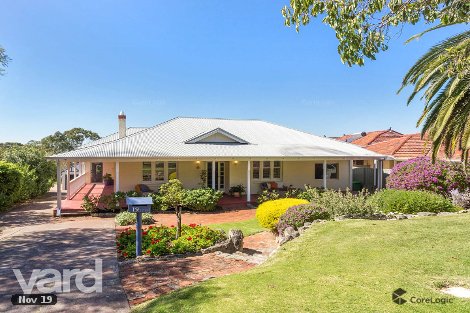 19 Birdwood Crcs E, Bicton, WA 6157