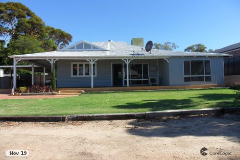 60 Bedford St, Cunderdin, WA 6407