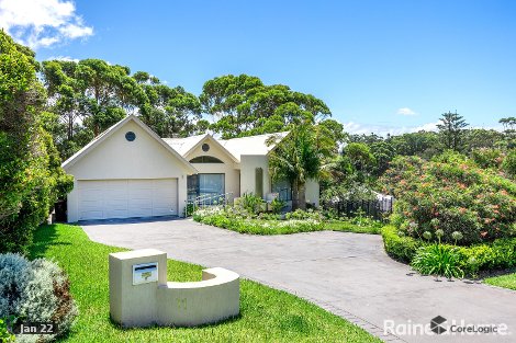 11 Shipton Cres, Mollymook, NSW 2539