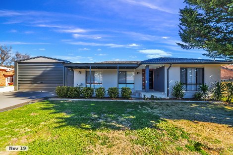 27 Crest Park Pde, Queanbeyan West, NSW 2620