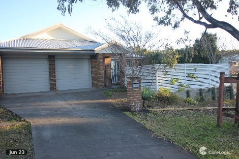 61 Dalmeny Dr, Macquarie Hills, NSW 2285