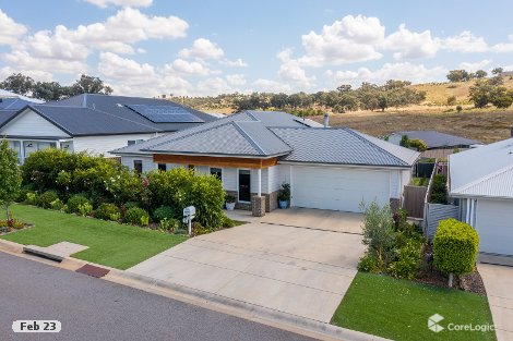 10 Bennelong Cres, Lloyd, NSW 2650