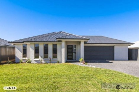 10 Water St, Fern Bay, NSW 2295