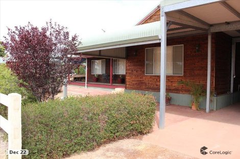 25 Shields Cres, Wongan Hills, WA 6603