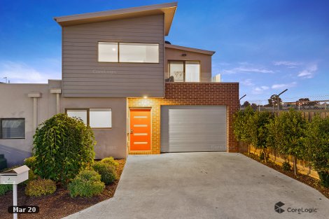 2 Loch Cres, Strathmore, VIC 3041