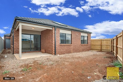 18 Lina Way, Melton South, VIC 3338