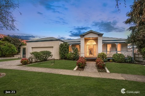 93 Melville Park Dr, Berwick, VIC 3806