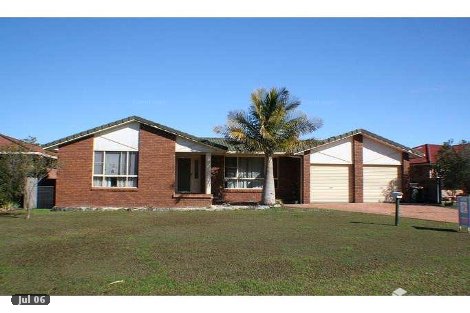 8 Glen Cl, North Haven, NSW 2443