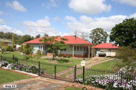 10 Toowoomba Rd, Oakey, QLD 4401