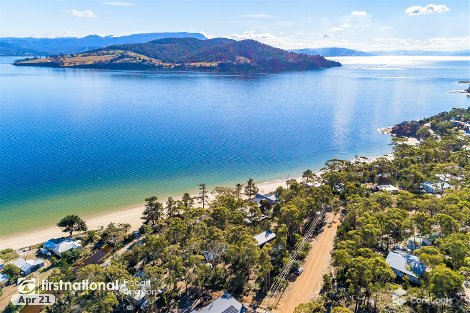 35 Cox Dr, Dennes Point, TAS 7150