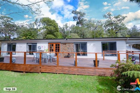 32 Gembrook-Launching Place Rd, Launching Place, VIC 3139