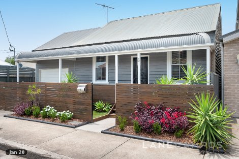 8 Fitzroy St, Carrington, NSW 2294