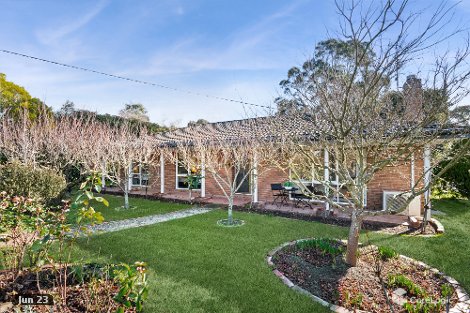 13 Rose Bvd, Lancefield, VIC 3435