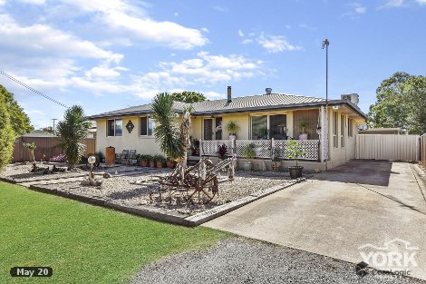 16 George St, Cambooya, QLD 4358