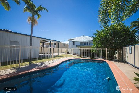 9 Highway St, Park Avenue, QLD 4701