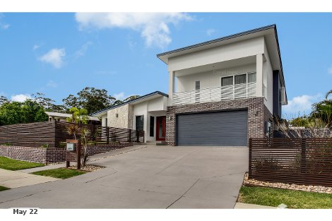5 Forest Pines Bvd, Forest Glen, QLD 4556