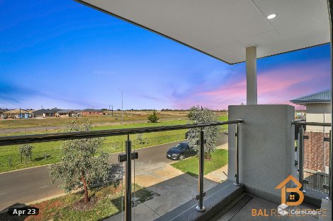 22 Willowbank Cct, Thornhill Park, VIC 3335