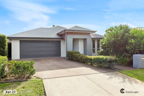 17 Glider Ave, Fern Bay, NSW 2295