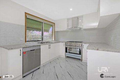 17 Carlisle St, Craigieburn, VIC 3064