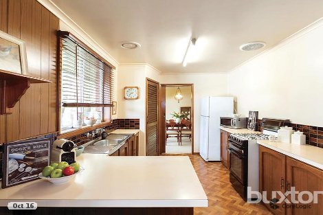 15 Grandison Ave, Mount Clear, VIC 3350