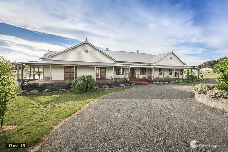 102 Donovans Rd, Woodend North, VIC 3442