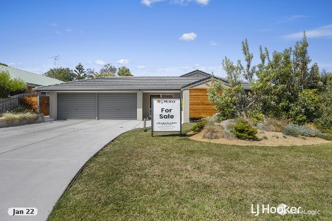 18 Woodland Heath Dr, Inverloch, VIC 3996