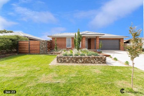 6 St Pauls Pl, Gobbagombalin, NSW 2650