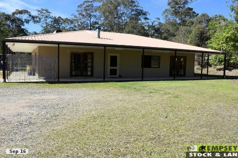 5 Stringy Bark Cres, Yarravel, NSW 2440