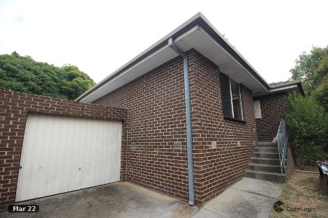 2/1 Lusk Dr, Vermont, VIC 3133