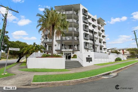 13/1 Mcnaughton St, Redcliffe, QLD 4020