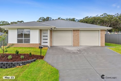 1/8 Cinnamon Way, Morisset, NSW 2264