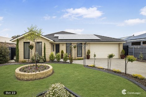 13 Iriswells Cl, Tooradin, VIC 3980