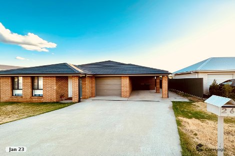 2/26 Reginald Dr, Kootingal, NSW 2352