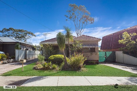 100 Lorraine St, Peakhurst Heights, NSW 2210