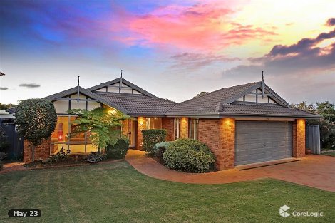 33 Rose Dr, Mount Annan, NSW 2567