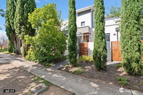 17 Kent St, Deakin, ACT 2600