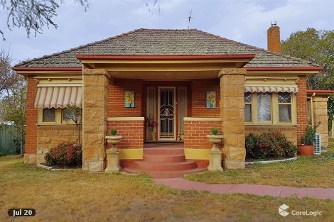 19 John St, Coonabarabran, NSW 2357