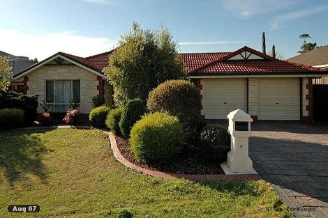 8 Chelmsford Ave, Wynn Vale, SA 5127