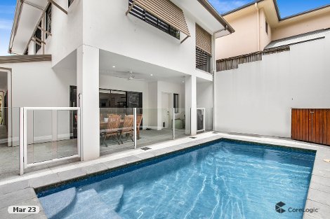 70 Orchard Tce, St Lucia, QLD 4067