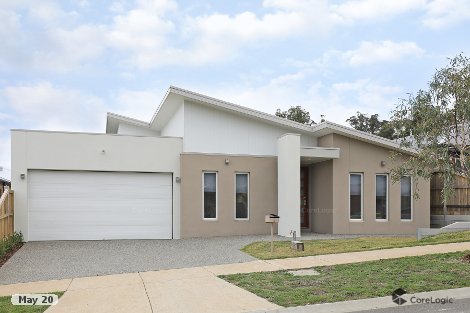 5 Five Mile Way, Woodend, VIC 3442