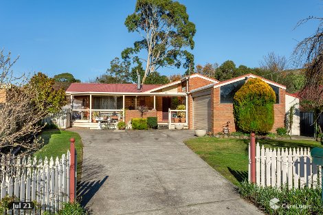 3 Arnold Ct, Woodend, VIC 3442