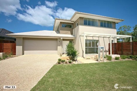 18 Esk Cres, Wakerley, QLD 4154