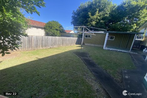 1a Booval St, Booval, QLD 4304