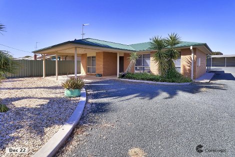 411 Henry St, Deniliquin, NSW 2710