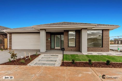 5 Stockport Cres, Thornhill Park, VIC 3335