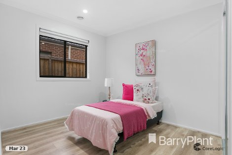 32 Bassett Ave, Wyndham Vale, VIC 3024