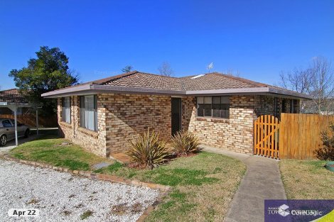 1/4 Wade Ave, Armidale, NSW 2350