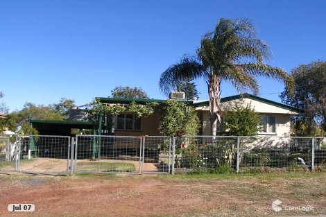 23 Downs St, Roma, QLD 4455