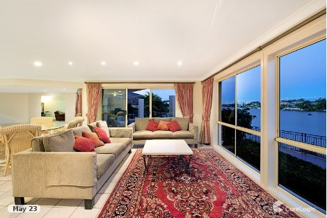 9 Stargazer Pl, Clear Island Waters, QLD 4226