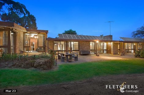 70 Duffs Rd, Panton Hill, VIC 3759